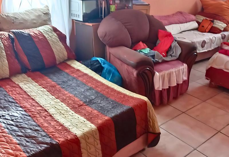 4 Bedroom Property for Sale in Kwanonqaba Western Cape